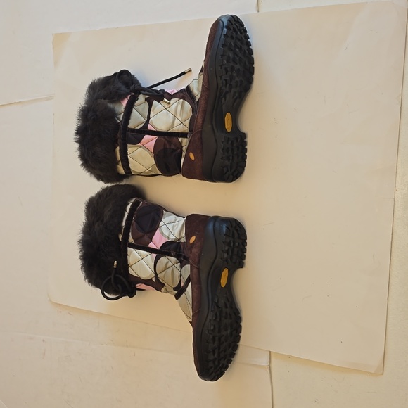 Coach Women's Monogram C's Quilted Sasha Winter Snow Boots Fur Trim Size 8.5 - Picture 10 of 17